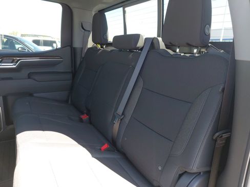 New 2026 GMC Sierra 1500 SLE w/ X31 Off-Road Package image 27