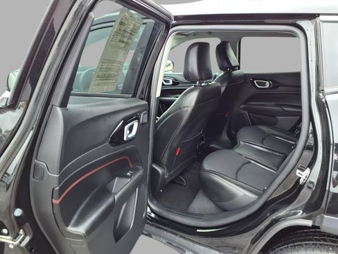 Used 2022 Jeep Compass Trailhawk w/ Trailhawk Elite Group AWD/4WD image 24