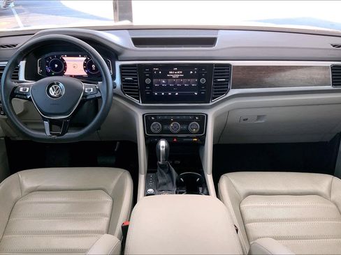 Used 2019 Volkswagen Atlas SEL Premium image 15