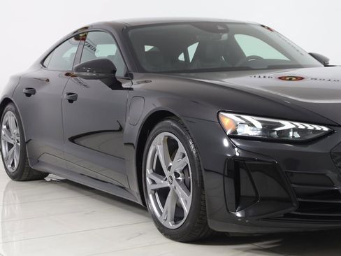 Used 2023 Audi e-tron GT Premium Plus image 48