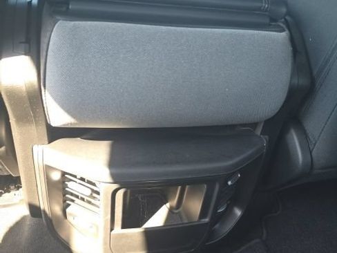Used 2022 RAM 1500 Big Horn AWD/4WD image 21