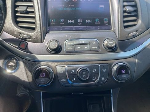 Used 2018 Chevrolet Impala LT w/ LT Convenience Package FWD image 23