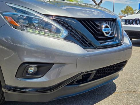 Used 2018 Nissan Murano SL w/ Midnight Edition Package FWD image 2