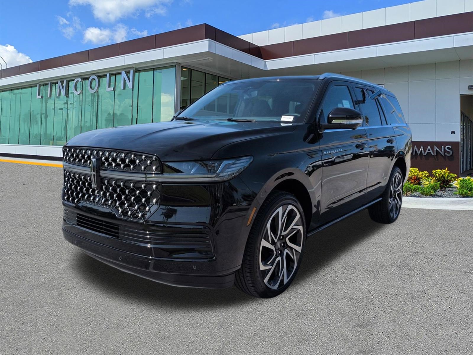 New 2026 Lincoln Navigator Black Label AWD/4WD image 8