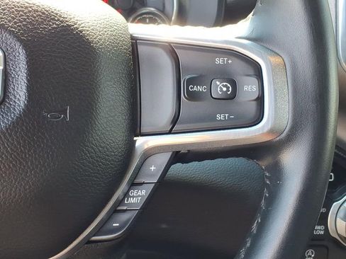 Used 2023 RAM 1500 Laramie AWD/4WD image 9