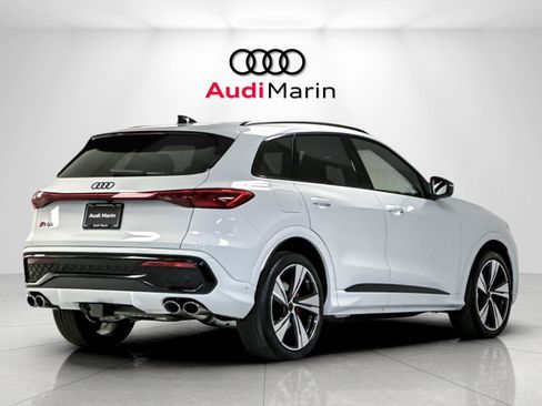 New 2026 Audi SQ5 Premium Plus AWD/4WD image 5