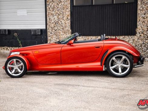 Used 2001 Plymouth Prowler RWD image 40