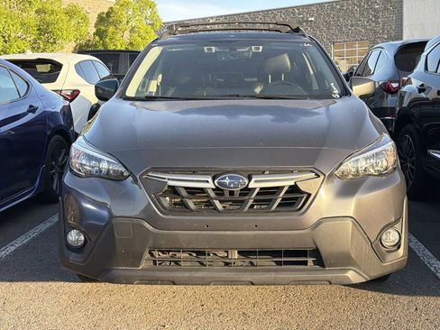 Used 2021 Subaru Crosstrek 2.0i Premium AWD/4WD image 2