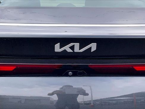 Used 2025 Kia K5 LXS image 31