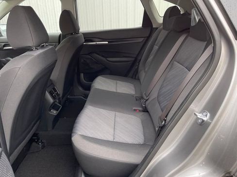 Used 2025 Kia Seltos LX AWD/4WD image 19