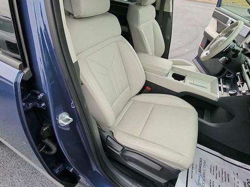 Used 2025 Hyundai Santa Fe SEL image 28