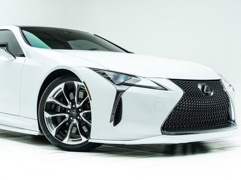 Used 2018 Lexus LC 500 Coupe w/ Touring Package image 4