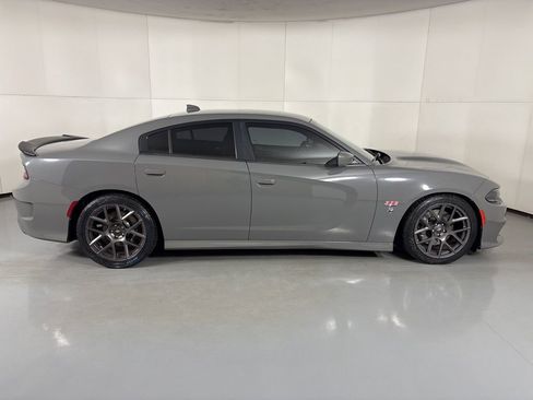 Used 2019 Dodge Charger Scat Pack w/ Plus Group image 9