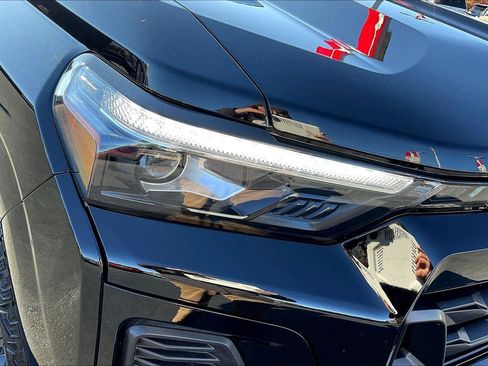 Used 2024 Chevrolet Colorado Z71 w/ Z71 Convenience Package 2 image 29