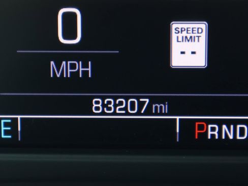 Used 2018 GMC Yukon SLT w/ Premium Edition image 35