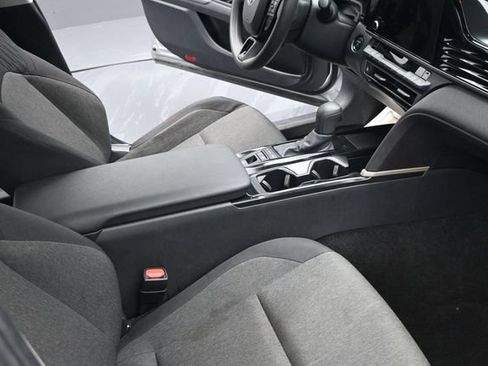 Used 2025 Toyota Camry LE FWD image 45