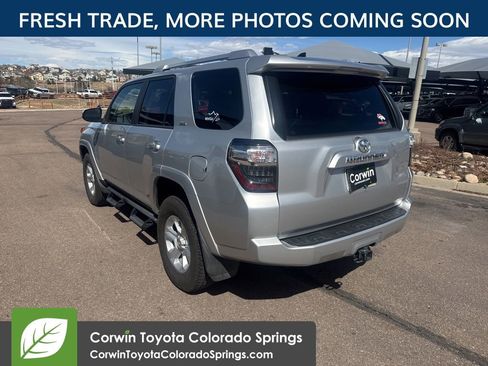 Used 2018 Toyota 4Runner SR5 w/ Wilderness Package image 5