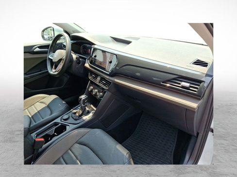 Used 2022 Volkswagen Taos SEL AWD/4WD image 11