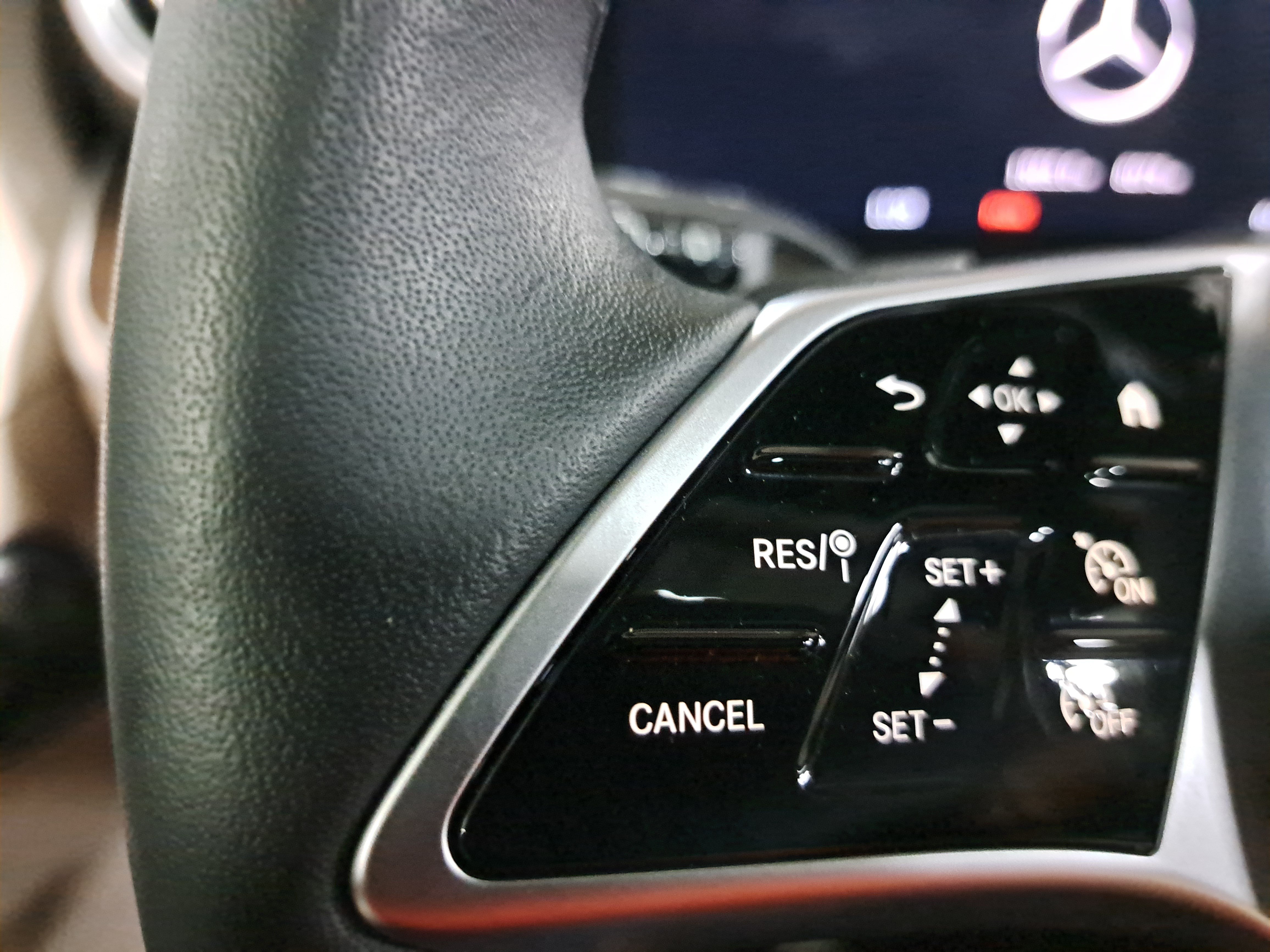 Used 2026 Mercedes-Benz GLC 300 image 19