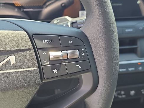 New 2026 Kia K4 FWD image 30