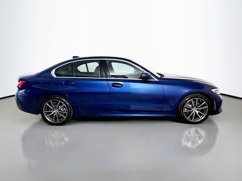 Used 2022 BMW 330i Sedan w/ Premium Package 2 RWD image 11