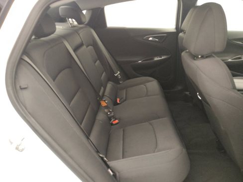 Used 2025 Chevrolet Malibu LT FWD image 19