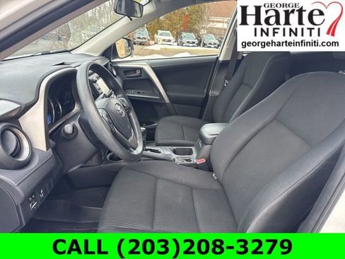 Used 2016 Toyota RAV4 LE image 10