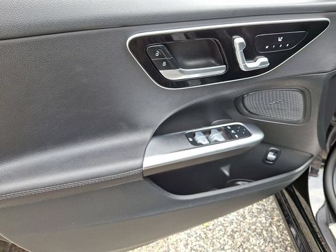 Used 2024 Mercedes-Benz C 300 4MATIC Sedan image 12