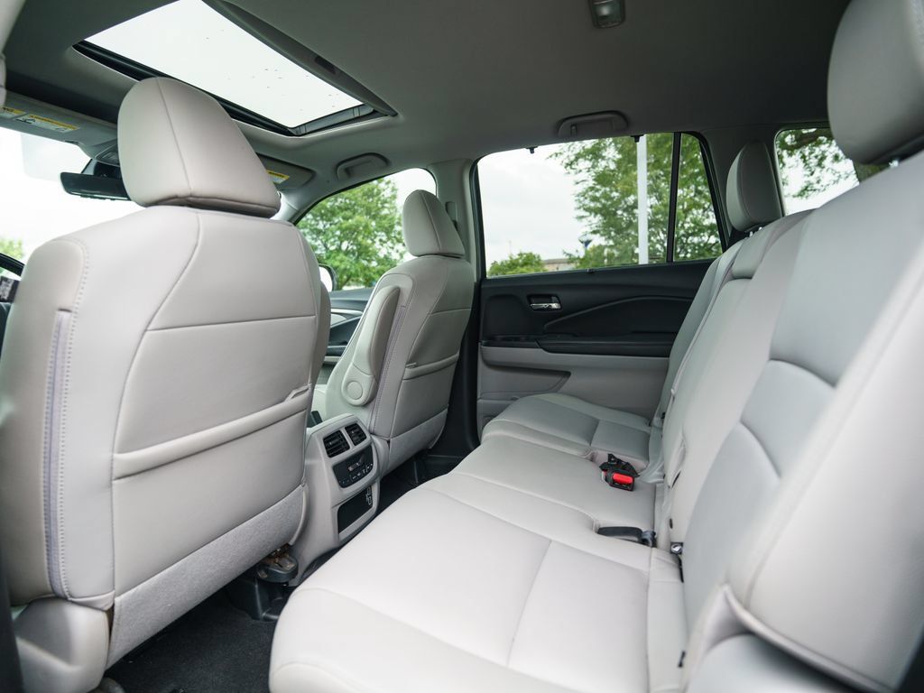 Used 2019 Honda Pilot EX-L image 38