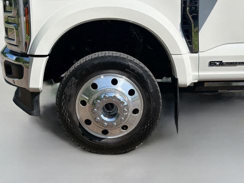 Used 2025 Ford F450 Lariat w/ Lariat Ultimate Package image 36