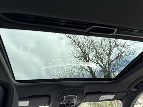 Used 2022 Audi A4 2.0T Premium Plus w/ Premium Plus Package image 13