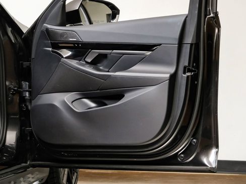 Used 2024 BMW 530i xDrive image 47