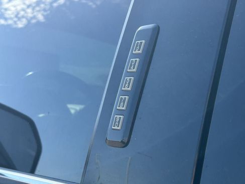 Used 2021 Ford F350 Limited AWD/4WD image 11