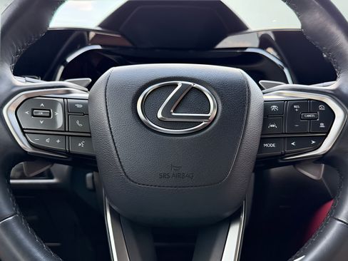 Used 2024 Lexus NX 250 FWD w/ Towing Package (2000 Lbs) image 27