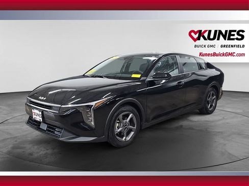 Used 2025 Kia K4 FWD image 5