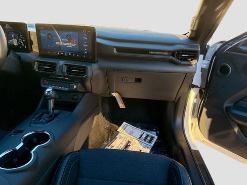 New 2025 Ford Mustang Coupe image 27