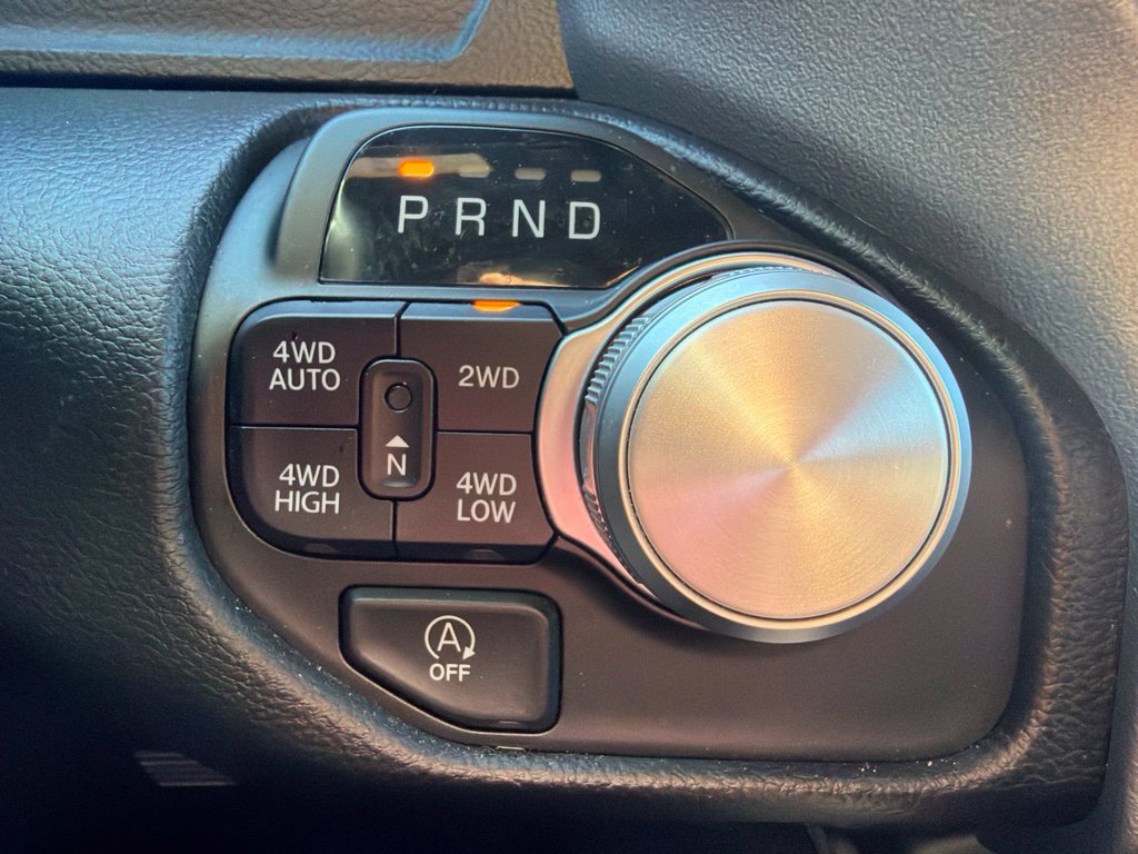 Used 2023 RAM 1500 Laramie AWD/4WD image 19