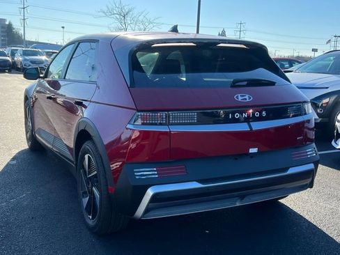 New 2026 Hyundai Ioniq 5 SEL image 7