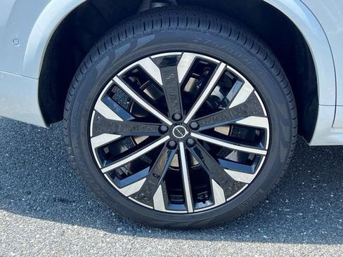 New 2026 Volvo XC90 B5 Ultra w/ Lounge Package AWD/4WD image 6