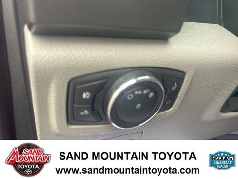 Used 2019 Ford F150 XLT w/ Equipment Group 302A Luxury AWD/4WD image 16
