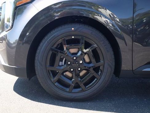 New 2026 Kia Carnival SX Prestige image 8