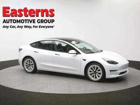 Used 2022 Tesla Model 3 Long Range AWD/4WD image 42