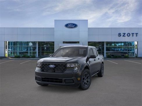 New 2025 Ford Maverick XLT image 2