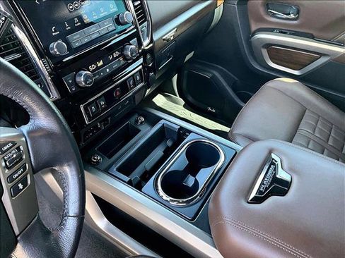 Used 2023 Nissan Titan Platinum Reserve w/ Moonroof Package RWD image 14
