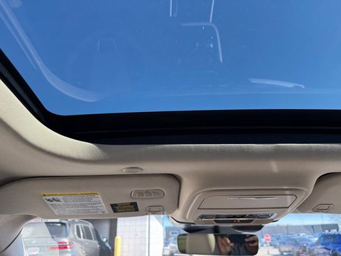 Used 2021 Lincoln Corsair Reserve w/ Equipment Group 201A image 13