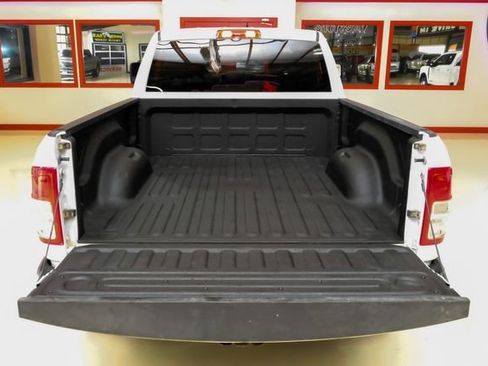Used 2024 RAM 2500 Big Horn w/ Off Road Package AWD/4WD image 8