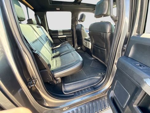 Used 2015 Ford F150 Lariat AWD/4WD image 31