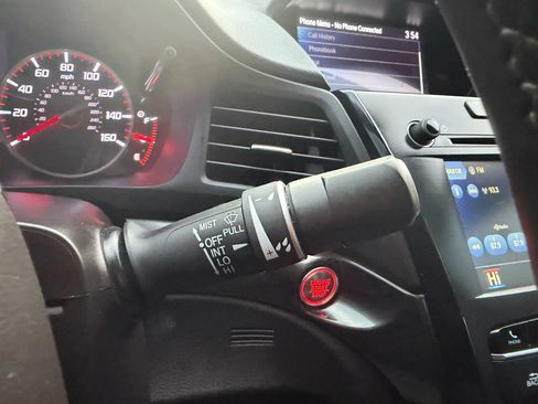 Used 2019 Acura ILX image 17