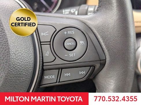 Used 2023 Toyota RAV4 XLE Premium FWD image 27