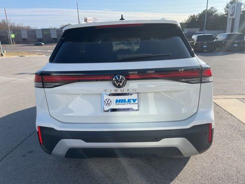 New 2026 Volkswagen Tiguan S FWD image 4